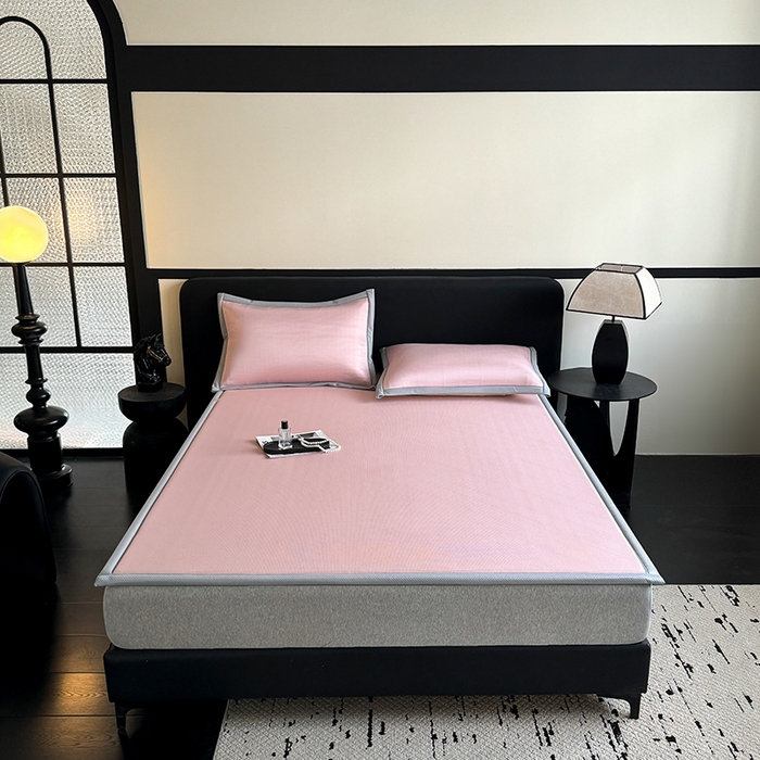 91家纺网 家纺一手货源 找家纺 卡罗兰 2026新款床垫凉席席子双面可用碳光冰丝凉席床单单件三件套 碳光冰丝-樱花粉