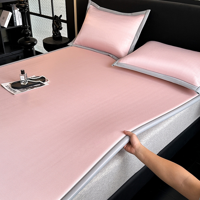 91家纺网 家纺一手货源 找家纺 卡罗兰 2026新款床垫凉席席子双面可用碳光冰丝凉席床单单件三件套 碳光冰丝-樱花粉