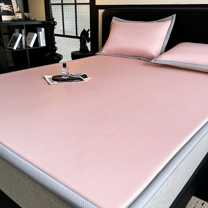 91家纺网 家纺一手货源 找家纺 卡罗兰 2026新款床垫凉席席子双面可用碳光冰丝凉席床单单件三件套 碳光冰丝-樱花粉