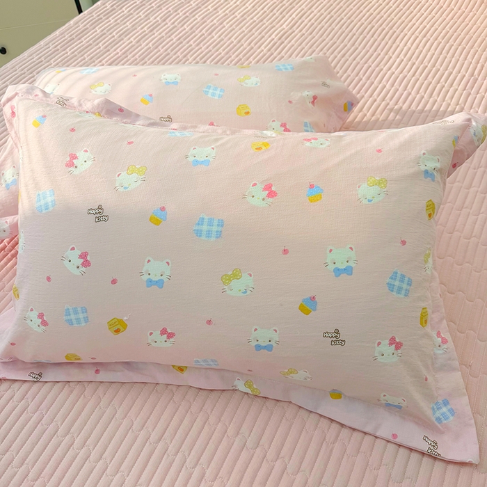 91家纺网 家纺一手货源 找家纺 九诺家纺 2026新款丝柔棉皱皱纱花边床盖四件套 米娅-圣代甜猫粉