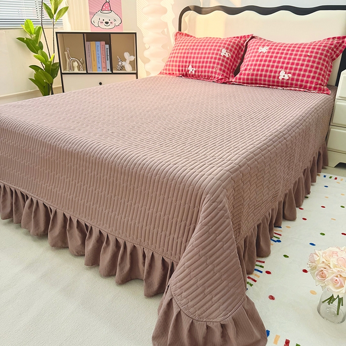 91家纺网 家纺一手货源 找家纺 九诺家纺 2026新款丝柔棉皱皱纱花边床盖四件套 米娅-幸福飞马