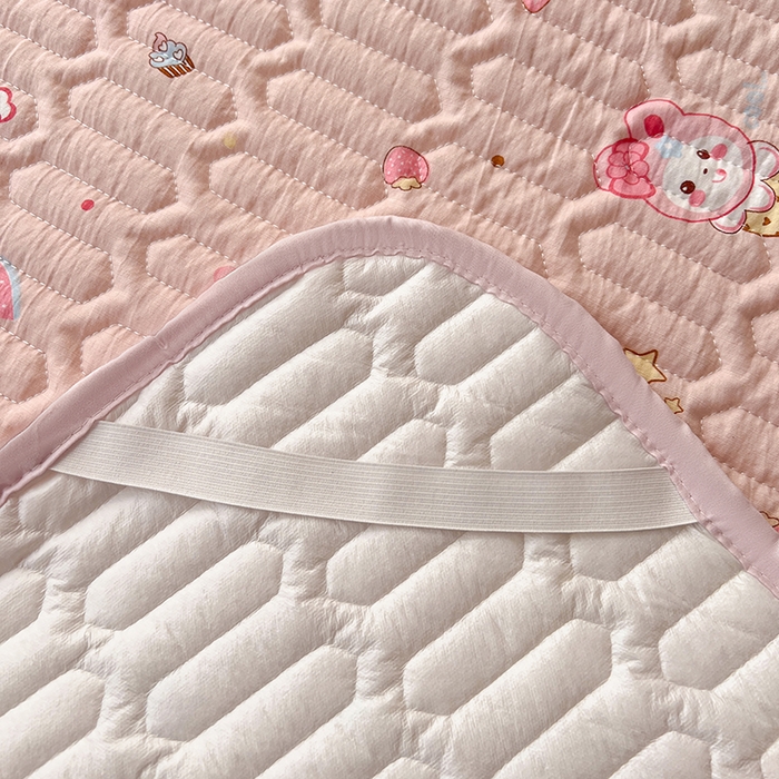 91家纺网 家纺一手货源 找家纺 维娜斯家纺 2026新款双层纱防水隔尿床垫婴儿垫姨妈垫 小兔莉莉