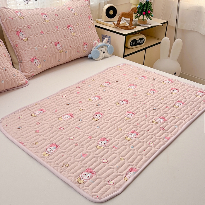 91家纺网 家纺一手货源 找家纺 维娜斯家纺 2026新款双层纱防水隔尿床垫婴儿垫姨妈垫 小兔莉莉