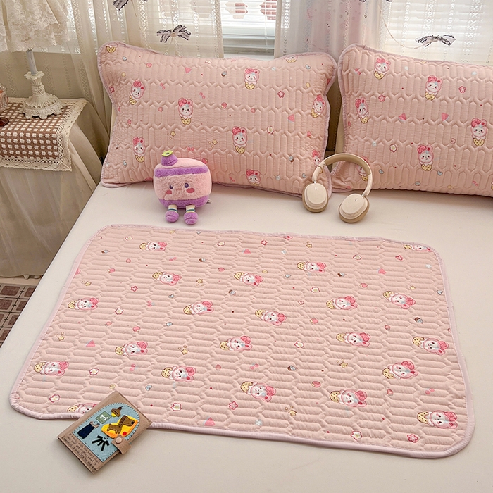 91家纺网 家纺一手货源 找家纺 维娜斯家纺 2026新款双层纱防水隔尿床垫婴儿垫姨妈垫 小兔莉莉