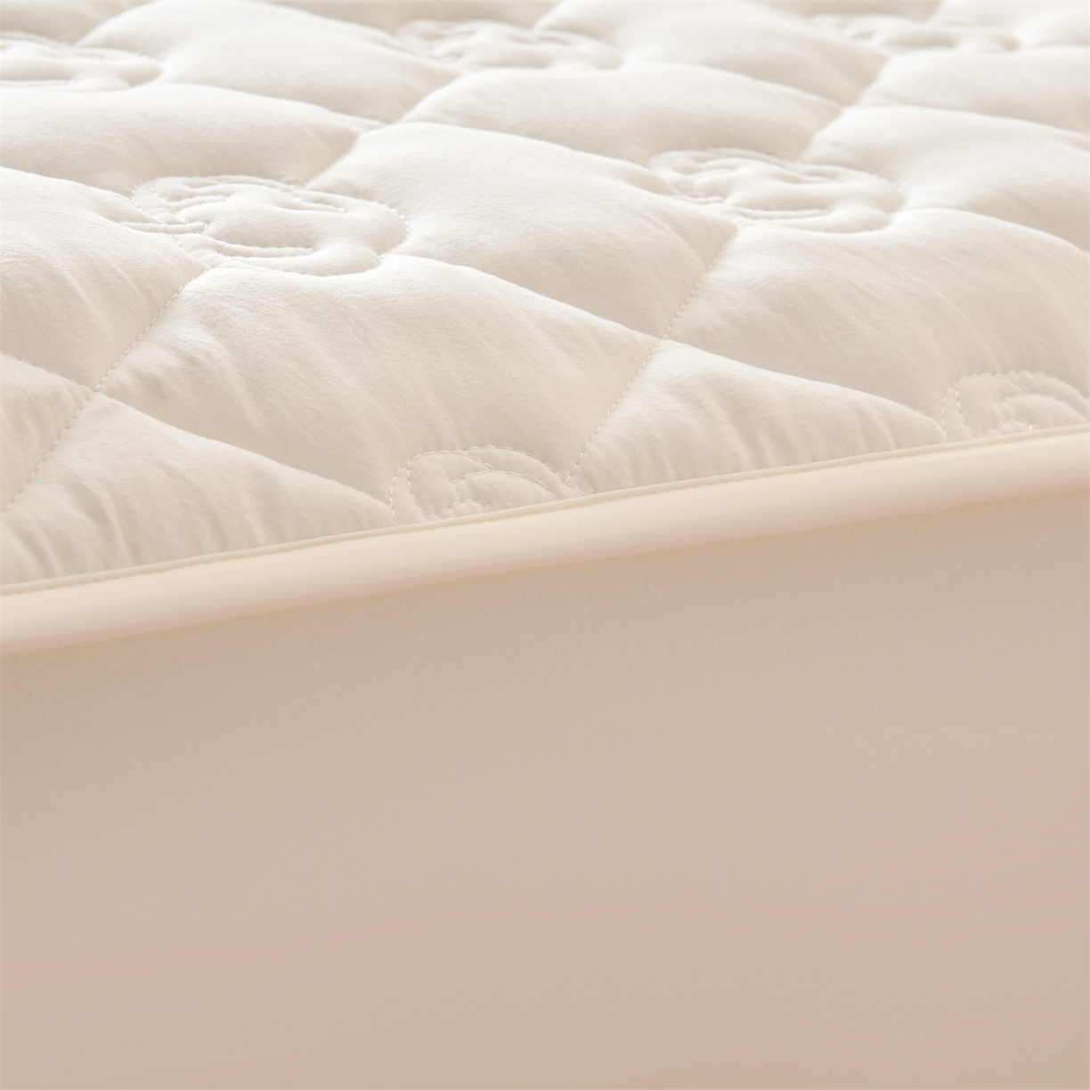 91家纺网 家纺一手货源 找家纺 （总）柔品 2026新款牛奶棉新疆棉花夹棉床笠