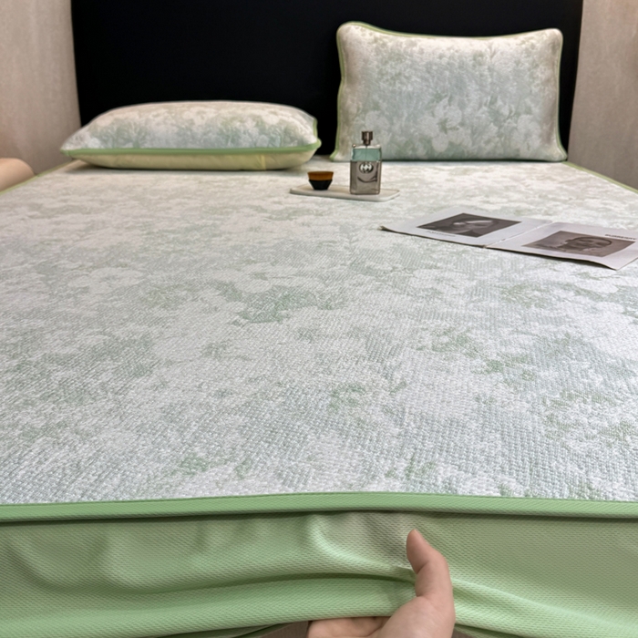 91家纺网 家纺一手货源 找家纺 伊人坊 2026新款A类550克凉感提花值过0.21冰豆豆家用凉席子三件套夏季---床笠款 繁花-绿