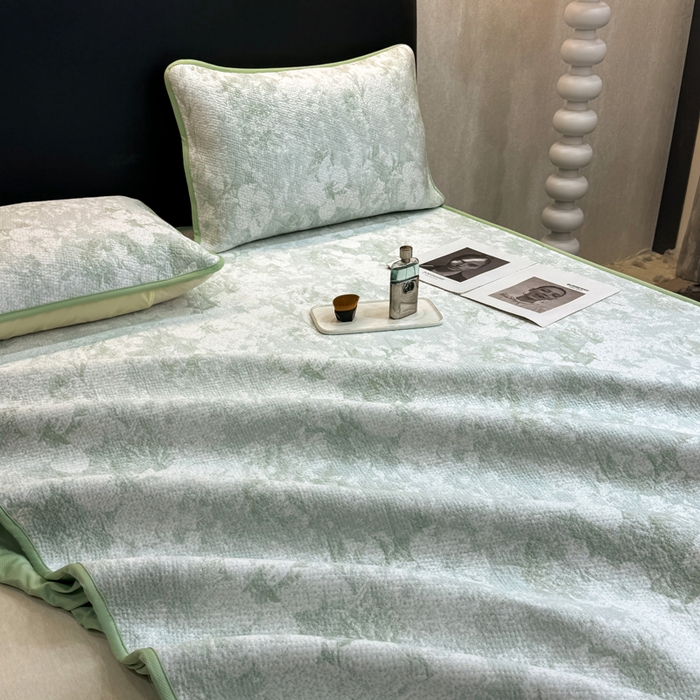 91家纺网 家纺一手货源 找家纺 伊人坊 2026新款A类550克凉感提花值过0.21冰豆豆家用凉席子三件套夏季---床笠款 繁花-绿