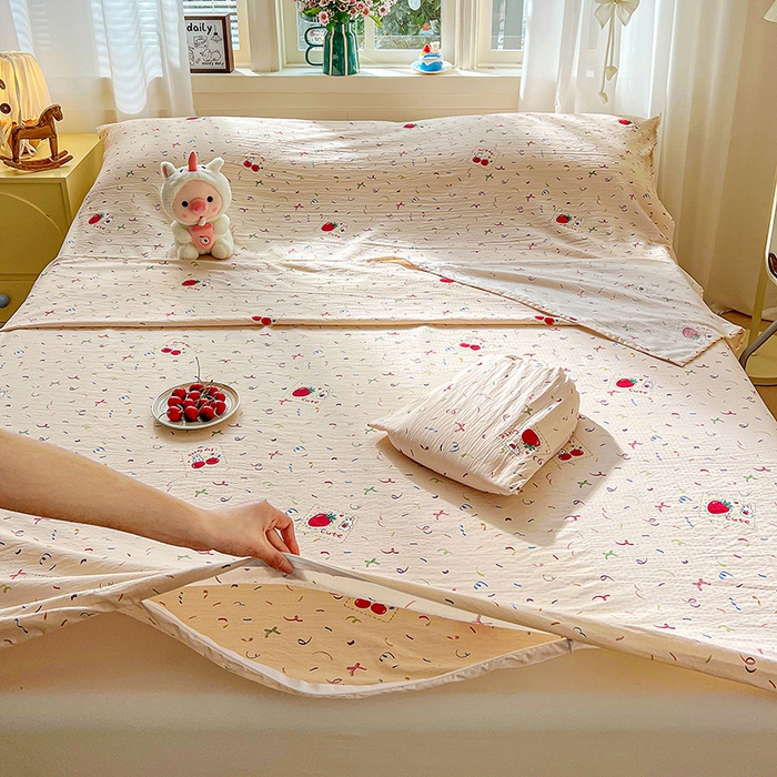 91家纺网 家纺一手货源 找家纺 维娜斯家纺 2026新款双层纱旅行酒店隔脏睡袋 森林派对