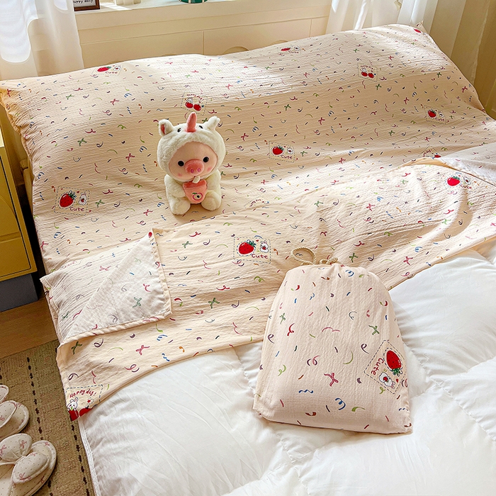 91家纺网 家纺一手货源 找家纺 维娜斯家纺 2026新款双层纱旅行酒店隔脏睡袋 森林派对