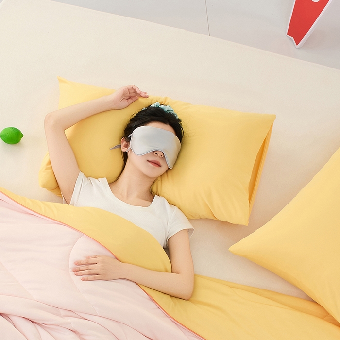 LADYCOCO可可家居 2026新款coolmate多巴胺色系凉感枕套 橙黄