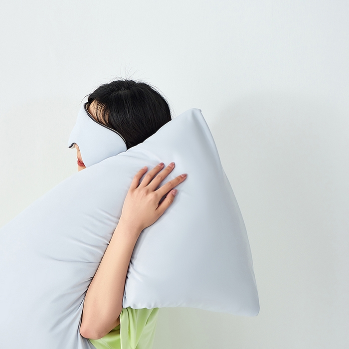 91家纺网 家纺一手货源 找家纺 LADYCOCO可可家居 2026新款coolmate多巴胺色系凉感枕套 枕套-灰