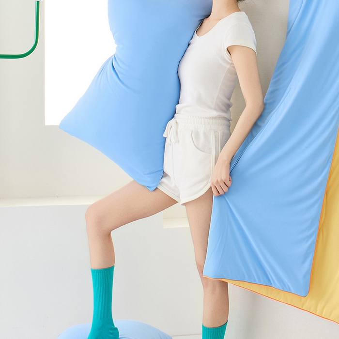 91家纺网 家纺一手货源 找家纺 LADYCOCO可可家居 2026新款coolmate多巴胺色系凉感枕套 蓝色