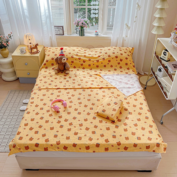 91家纺网 家纺一手货源 找家纺 维娜斯家纺 2026新款双层纱旅行酒店隔脏睡袋 小熊梦梦