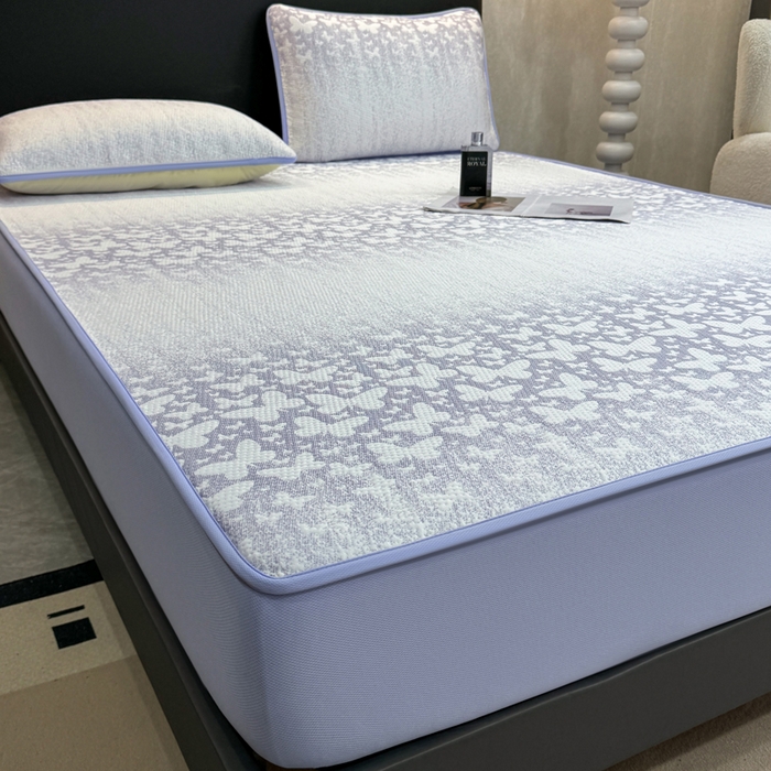 91家纺网 家纺一手货源 找家纺 伊人坊 2026新款A类550克凉感提花值过0.21冰豆豆家用凉席子三件套夏季---床笠款 花蝴蝶-蓝紫