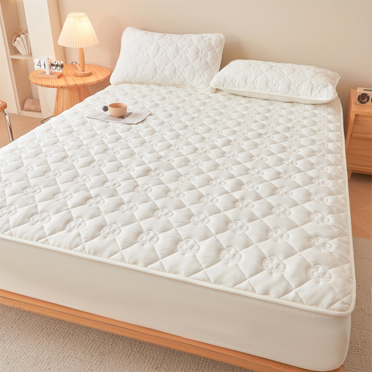 91家纺网 家纺一手货源 找家纺 柔品 2026新款牛奶棉新疆棉花夹棉床笠 新疆棉花-纯白