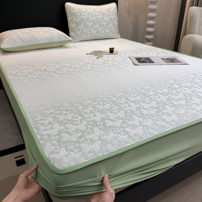 91家纺网 家纺一手货源 找家纺 伊人坊 2026新款A类550克凉感提花值过0.21冰豆豆家用凉席子三件套夏季---床笠款 花蝴蝶-绿