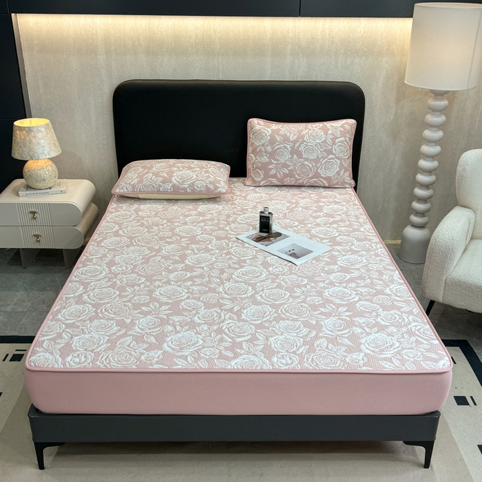 91家纺网 家纺一手货源 找家纺 伊人坊 2026新款A类550克凉感提花值过0.21冰豆豆家用凉席子三件套夏季---床笠款 玫瑰-粉