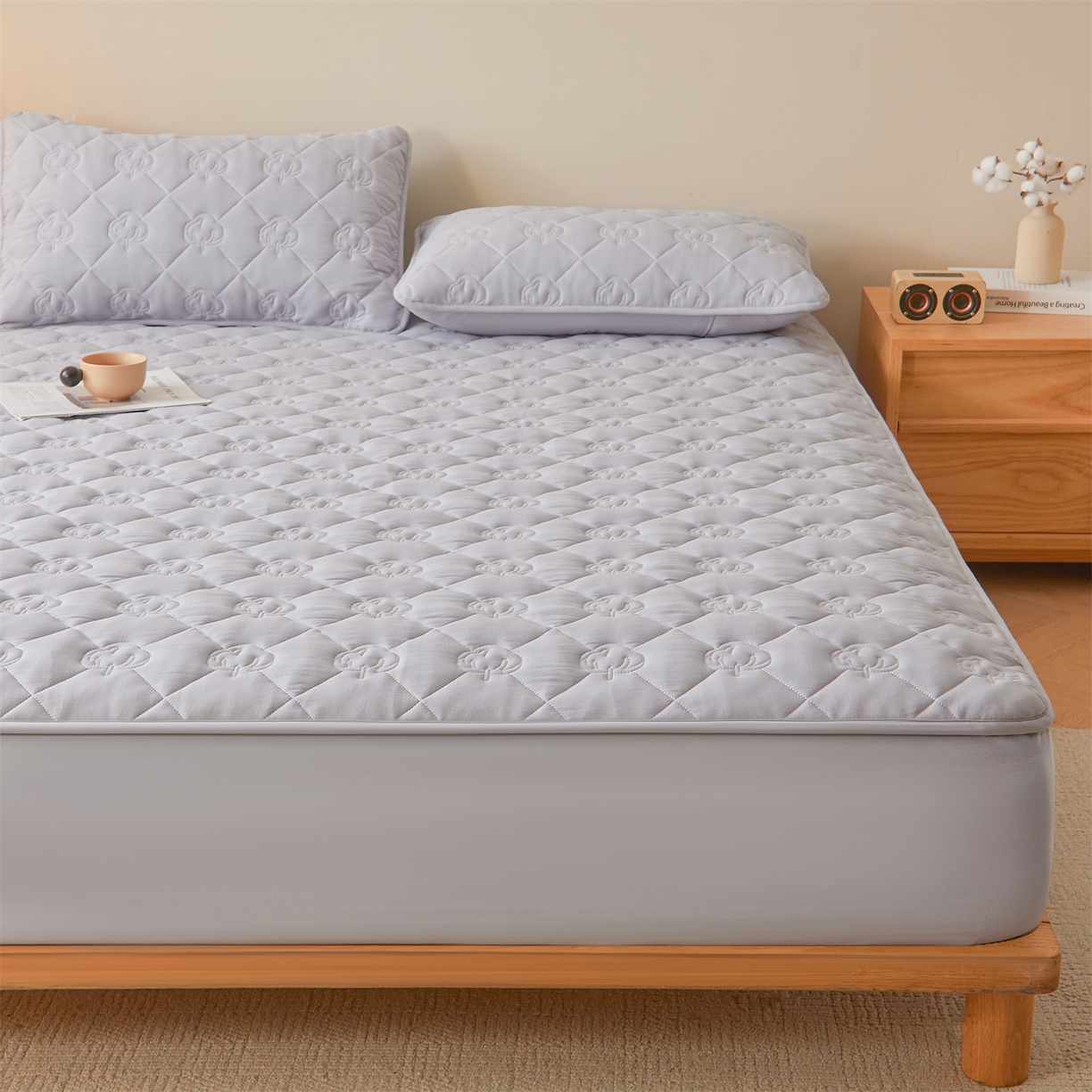 91家纺网 家纺一手货源 找家纺 柔品 2026新款牛奶棉新疆棉花夹棉床笠 新疆棉花-浅灰