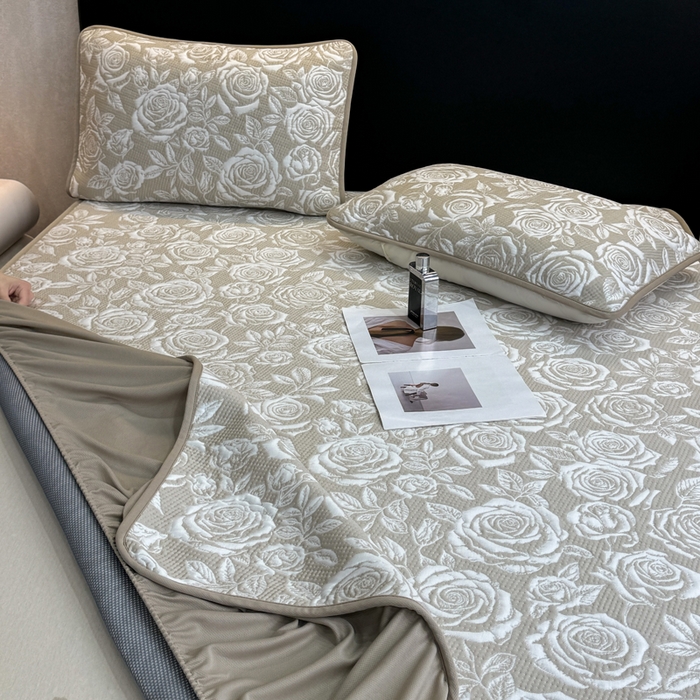 91家纺网 家纺一手货源 找家纺 伊人坊 2026新款A类550克凉感提花值过0.21冰豆豆家用凉席子三件套夏季---床笠款 玫瑰-咖