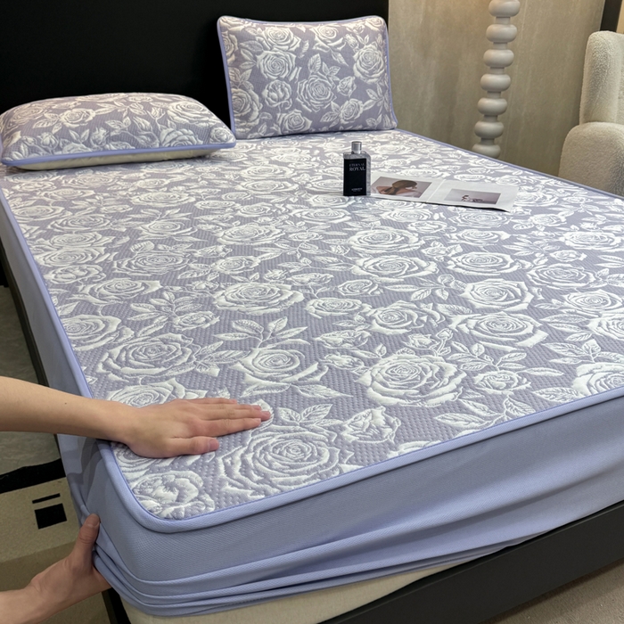 91家纺网 家纺一手货源 找家纺 伊人坊 2026新款A类550克凉感提花值过0.21冰豆豆家用凉席子三件套夏季---床笠款 玫瑰-蓝紫