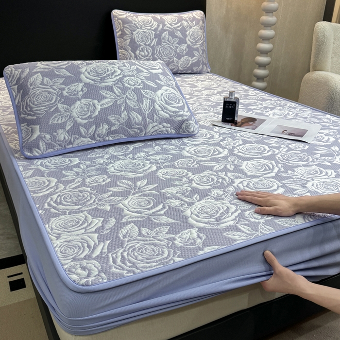 91家纺网 家纺一手货源 找家纺 伊人坊 2026新款A类550克凉感提花值过0.21冰豆豆家用凉席子三件套夏季---床笠款 玫瑰-蓝紫