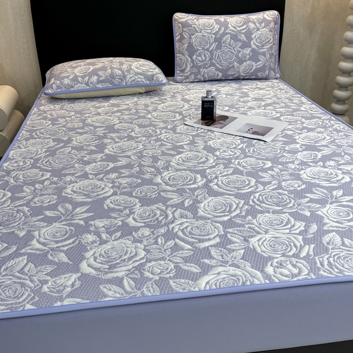 91家纺网 家纺一手货源 找家纺 伊人坊 2026新款A类550克凉感提花值过0.21冰豆豆家用凉席子三件套夏季---床笠款 玫瑰-蓝紫