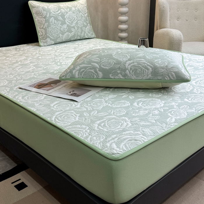 91家纺网 家纺一手货源 找家纺 伊人坊 2026新款A类550克凉感提花值过0.21冰豆豆家用凉席子三件套夏季---床笠款 玫瑰-绿