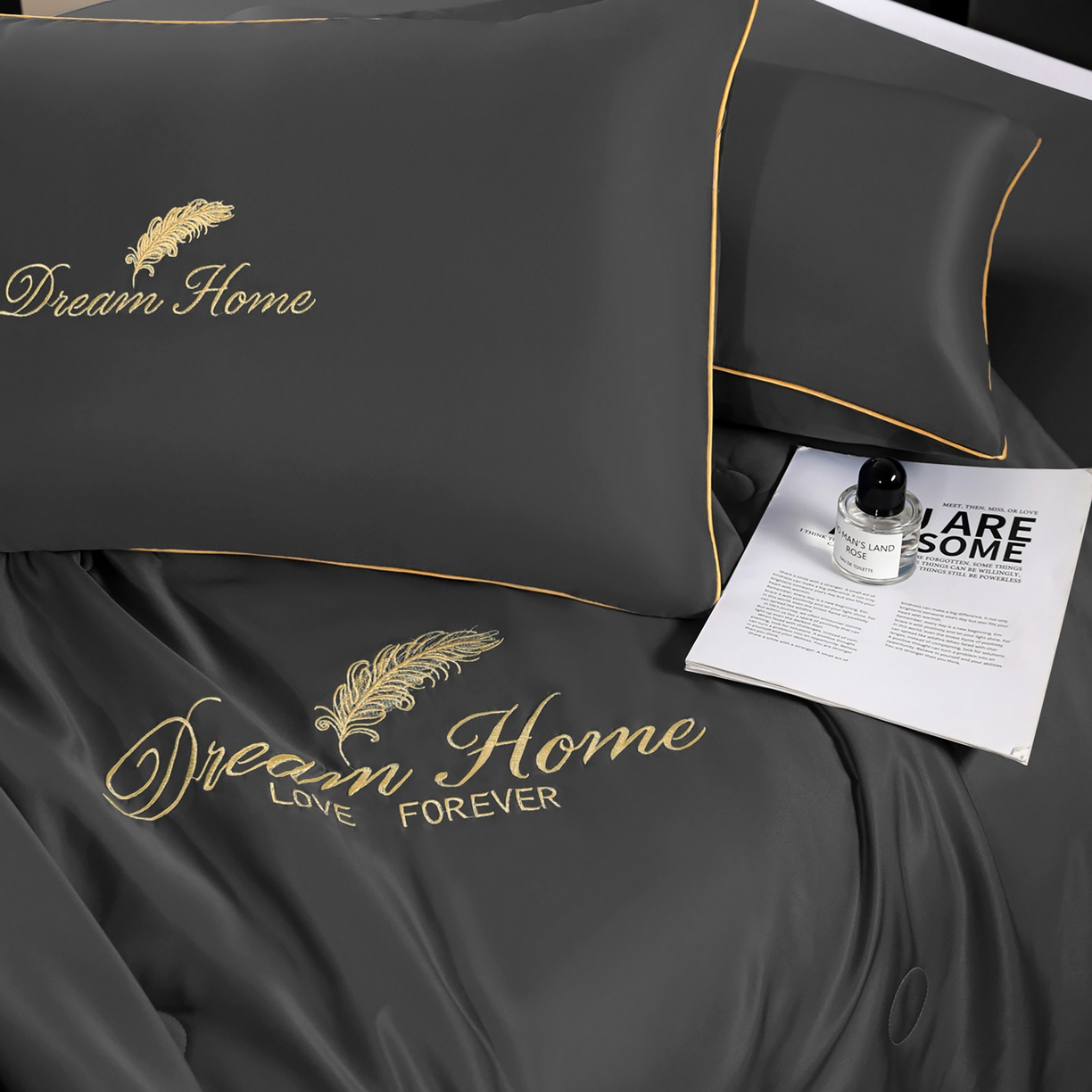 91家纺网 家纺一手货源 找家纺 维娜斯家纺 2026新款绣花冰丝夏被四件套 灰色