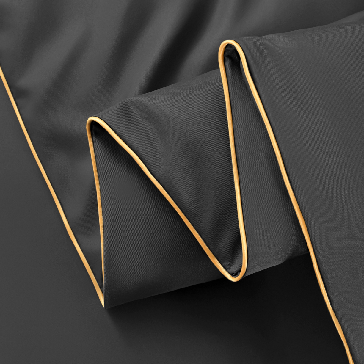 91家纺网 家纺一手货源 找家纺 维娜斯家纺 2026新款绣花冰丝夏被四件套 灰色