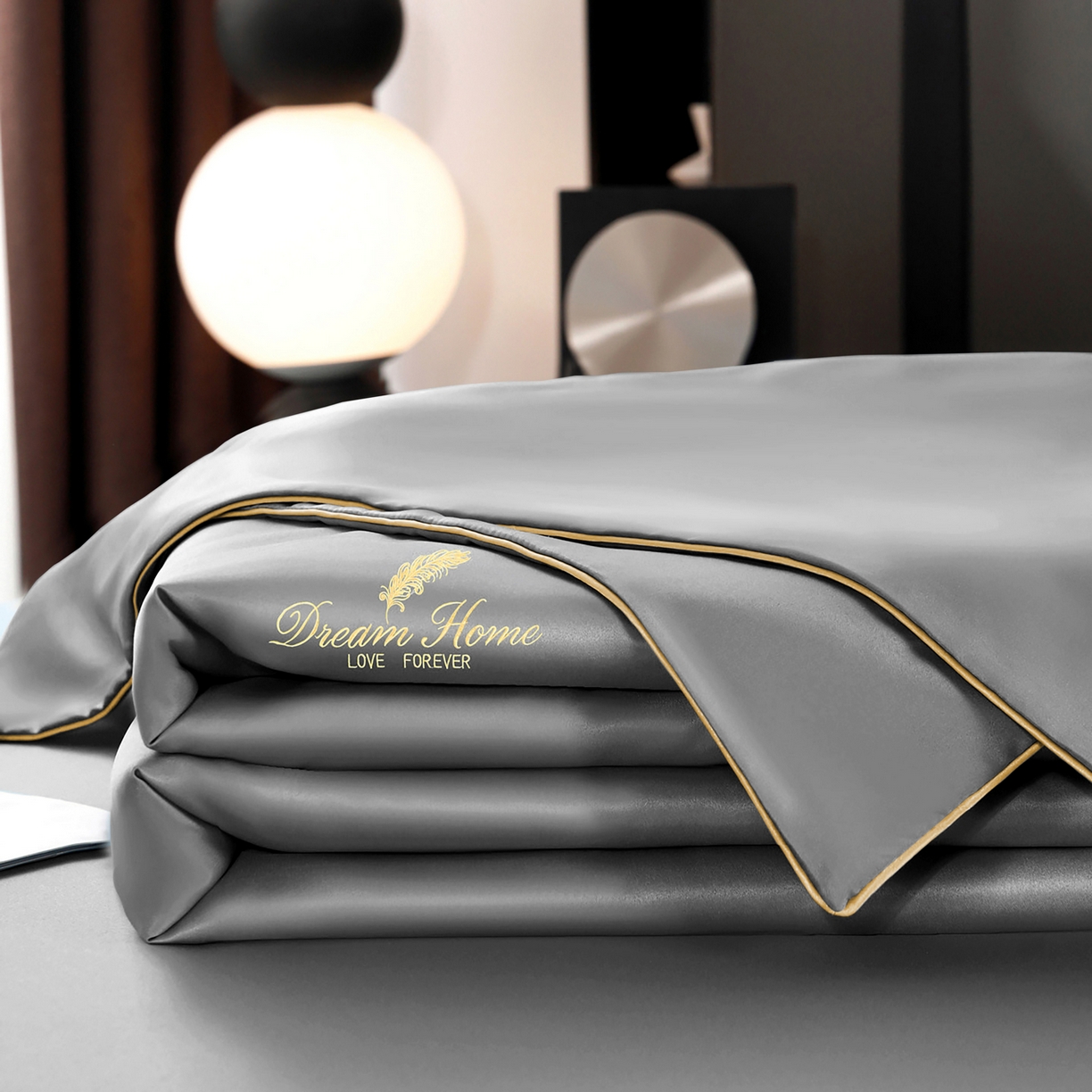 91家纺网 家纺一手货源 找家纺 维娜斯家纺 2026新款绣花冰丝夏被四件套 浅灰