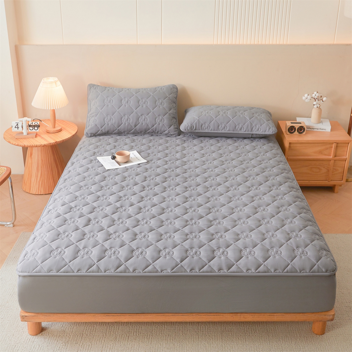 91家纺网 家纺一手货源 找家纺 柔品 2026新款牛奶棉新疆棉花夹棉床笠 新疆棉花-深灰