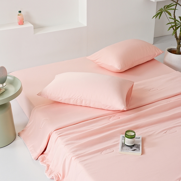 91家纺网 家纺一手货源 找家纺 LADYCOCO可可家居 2026新款PE冰锦丝语夏凉被 清凉粉