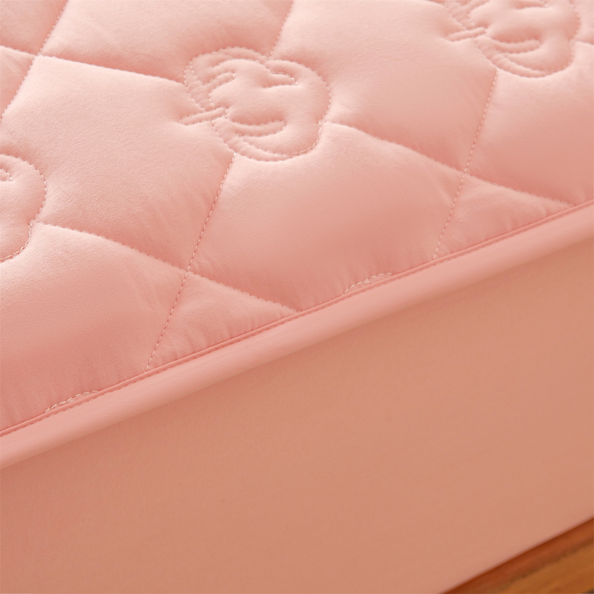 91家纺网 家纺一手货源 找家纺 柔品 2026新款牛奶棉新疆棉花夹棉床笠 新疆棉花-香粉