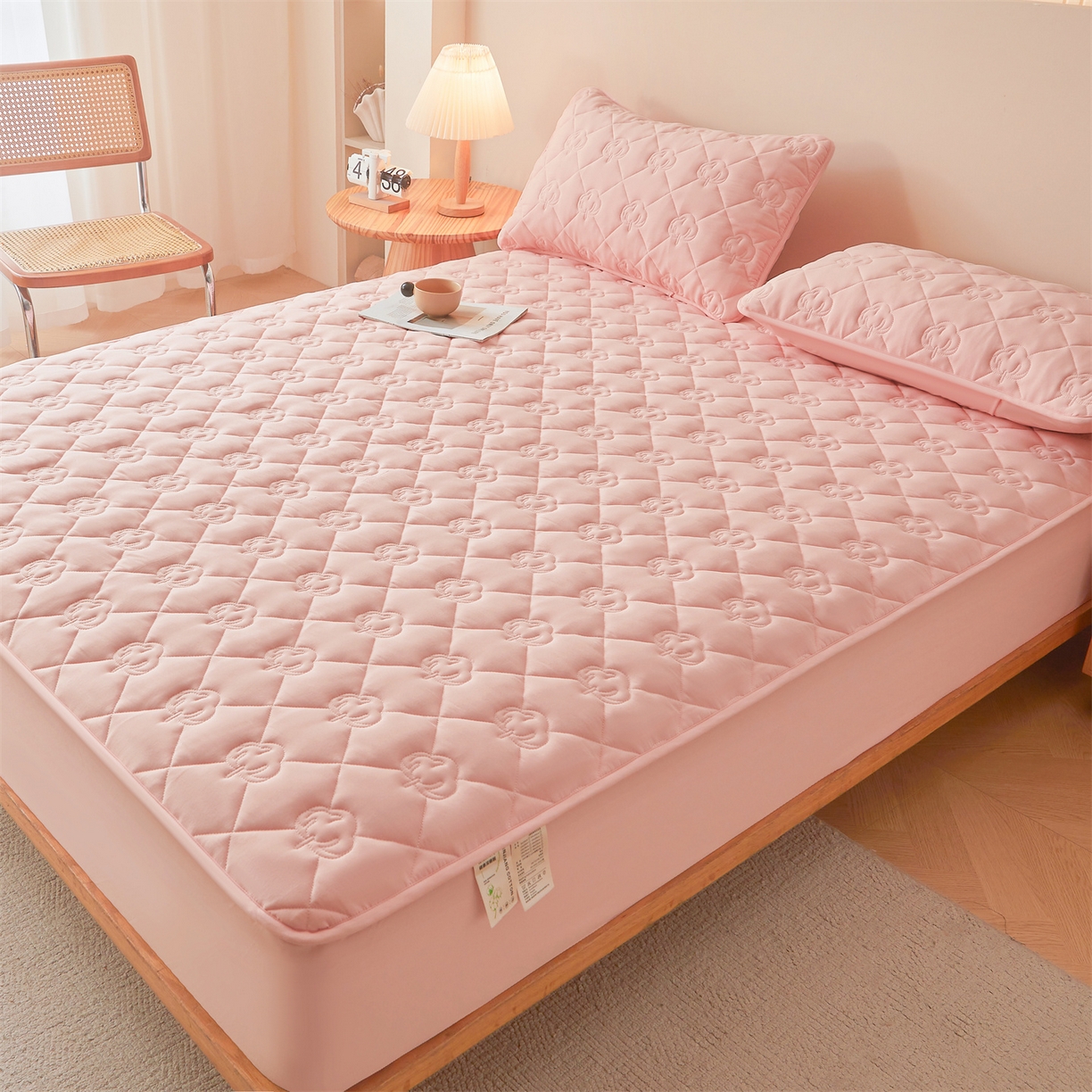 91家纺网 家纺一手货源 找家纺 柔品 2026新款牛奶棉新疆棉花夹棉床笠 新疆棉花-香粉