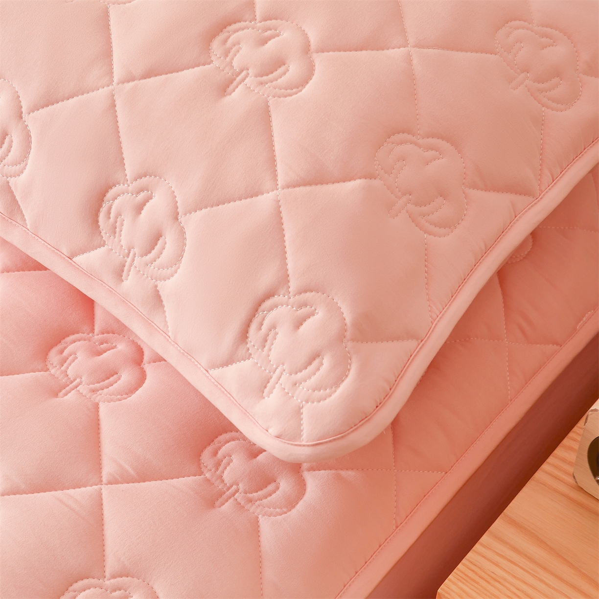 91家纺网 家纺一手货源 找家纺 柔品 2026新款牛奶棉新疆棉花夹棉床笠 新疆棉花-香粉