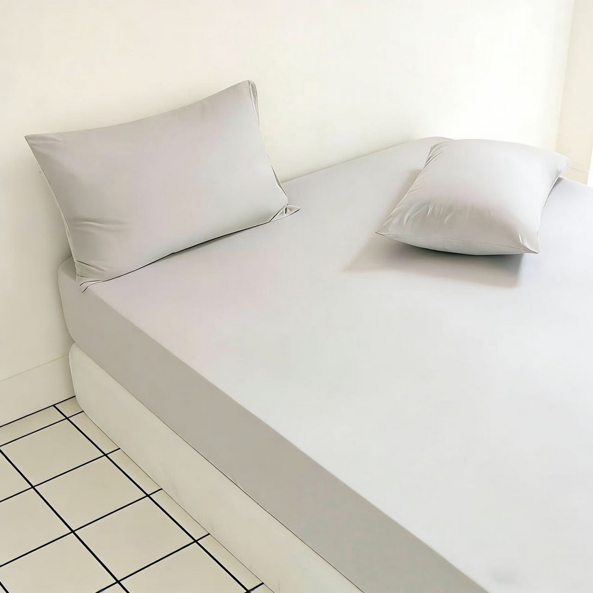 91家纺网 家纺一手货源 找家纺 LADYCOCO可可家居 2026新款锦纶凉感床笠三件套 浅灰