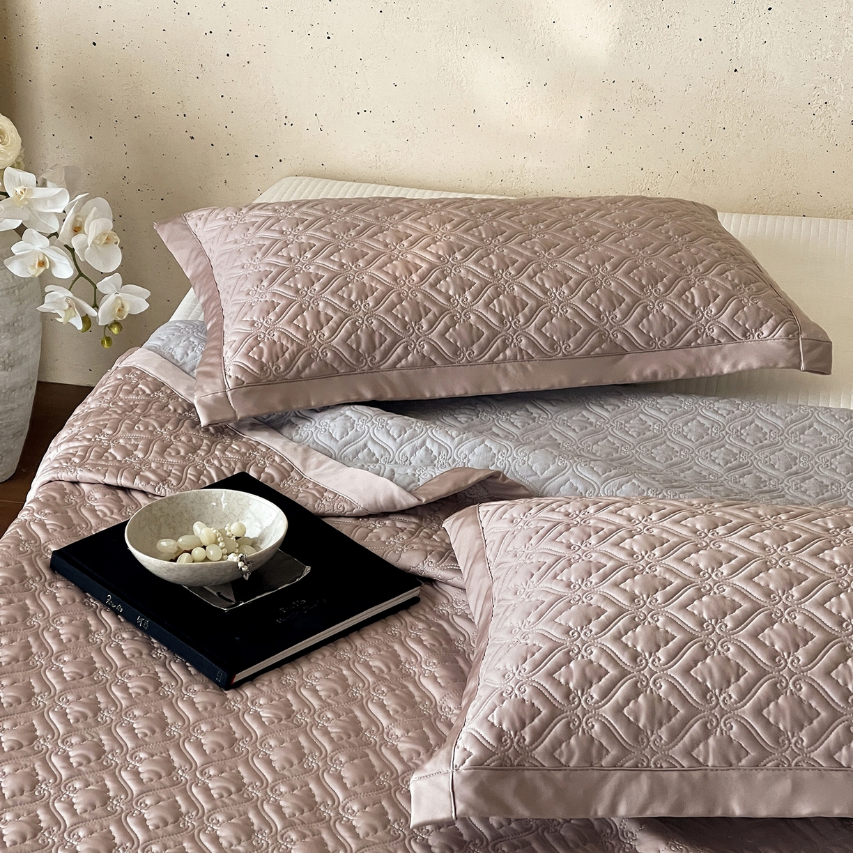 91家纺网 家纺一手货源 找家纺 （总）傲蕾良品 2026新款韩国高量子冰丝床盖款软凉席