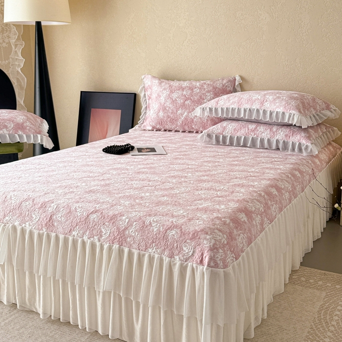 91家纺网 家纺一手货源 找家纺 懒猫家纺 2026新款凉感提花床裙款凉席洛可可系列 洛可可-粉