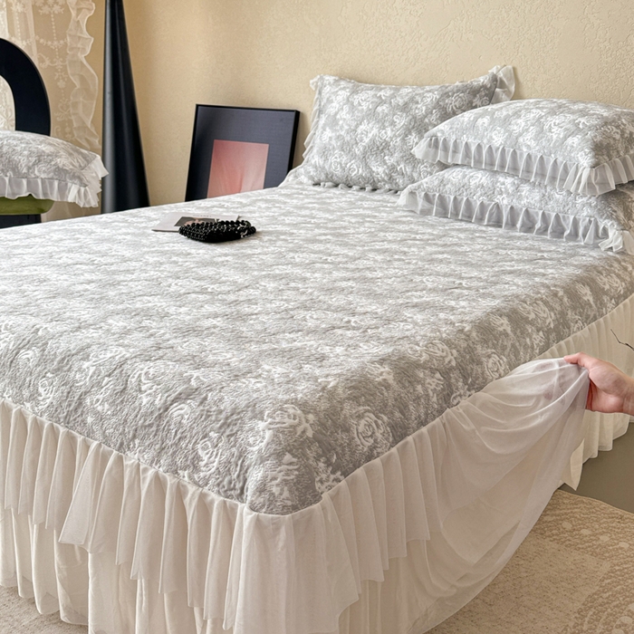 91家纺网 家纺一手货源 找家纺 懒猫家纺 2026新款凉感提花床裙款凉席洛可可系列 洛可可-灰