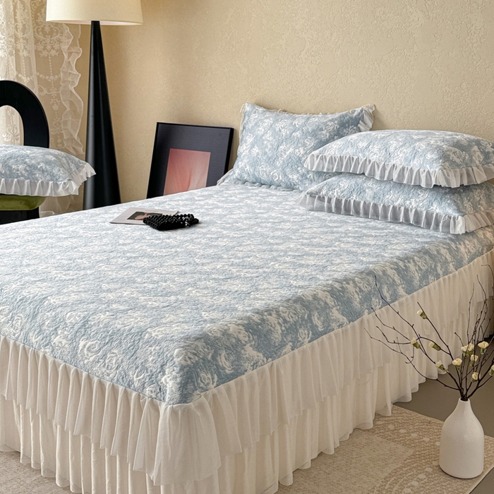 91家纺网 家纺一手货源 找家纺 懒猫家纺 2026新款凉感提花床裙款凉席洛可可系列 洛可可-蓝