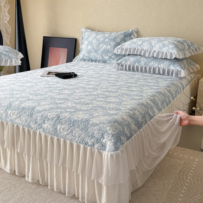 91家纺网 家纺一手货源 找家纺 懒猫家纺 2026新款凉感提花床裙款凉席洛可可系列 洛可可-蓝