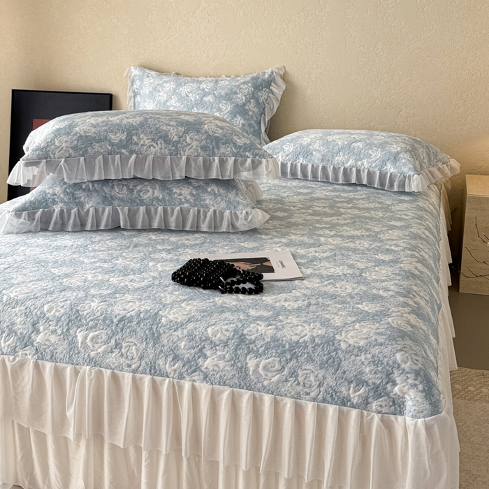 91家纺网 家纺一手货源 找家纺 懒猫家纺 2026新款凉感提花床裙款凉席洛可可系列 洛可可-蓝