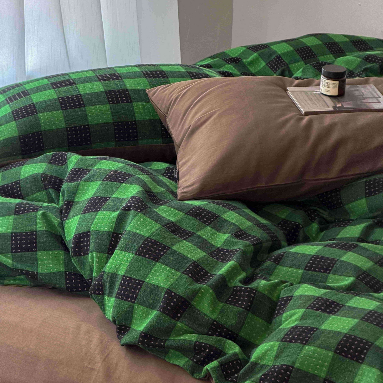 91家纺网 家纺一手货源 找家纺 蜜宿 2026新款全棉纯棉提花四件套-柏柏星光 柏柏星光-森林绿（枕套混搭）