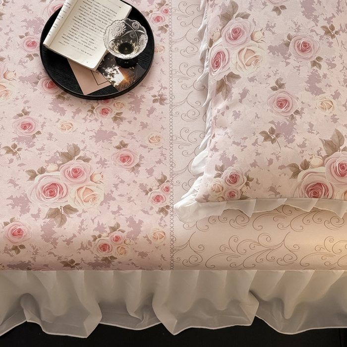 91家纺网 家纺一手货源 找家纺 懒猫家纺 2026新款高精密冰丝雪纺床裙凉席 花田