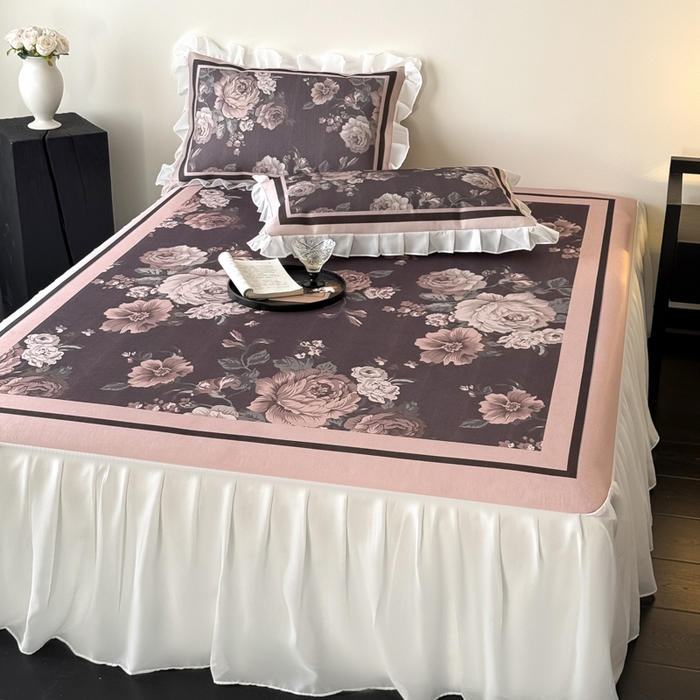 91家纺网 家纺一手货源 找家纺 懒猫家纺 2026新款高精密冰丝雪纺床裙凉席 阑夜