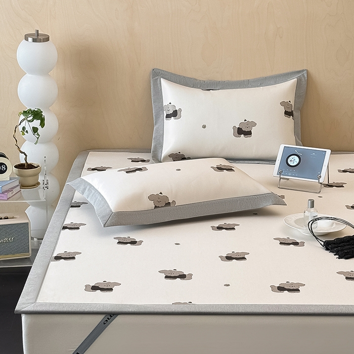 91家纺网 家纺一手货源 找家纺 懒猫家纺 2026新款高精密冰丝抗菌防螨床席床笠凉席 快乐小狗床席