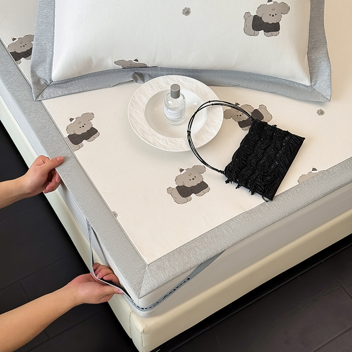 91家纺网 家纺一手货源 找家纺 懒猫家纺 2026新款高精密冰丝抗菌防螨床席床笠凉席 快乐小狗床席