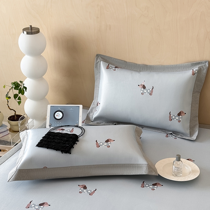 91家纺网 家纺一手货源 找家纺 懒猫家纺 2026新款高精密冰丝抗菌防螨床席床笠凉席 蓝色小狗床席