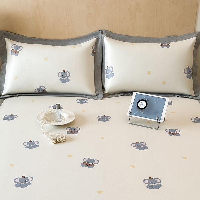 91家纺网 家纺一手货源 找家纺 懒猫家纺 2026新款高精密冰丝抗菌防螨床席床笠凉席 蓝色小象床席