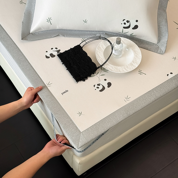 91家纺网 家纺一手货源 找家纺 懒猫家纺 2026新款高精密冰丝抗菌防螨床席床笠凉席 熊猫乐园-白床席